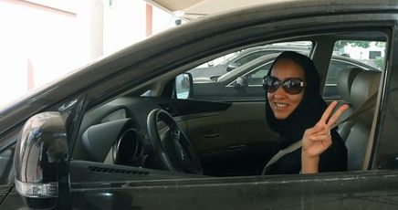 UAE-SAUDI-WOMEN-DRIVING