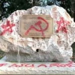 IMBRATTAMENTO MONUMENTO AI CADUTI DELLE FOIBE