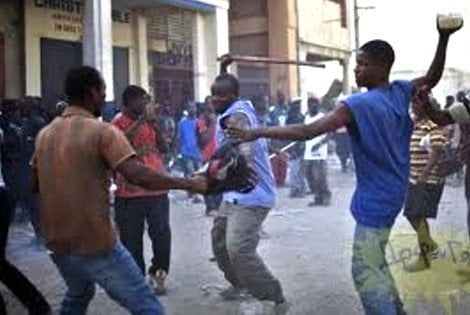 Lultima pazza idea: “contro i terroristi arruoliamo figli di ... Polizia immigrazione