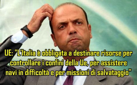 Conferenza stampa del Ministro Angelino Alfano in Prefettura a Caserta
