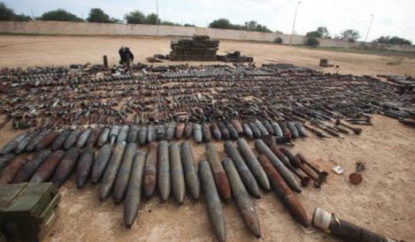 LIBIA: DISSEPPELLITO ARSENALE LEALISTI A TAJURA