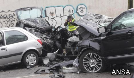 ++ Pirati strada: morto quindicenne, grave la madre ++