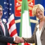 Pinotti-e-Ashton-Carter