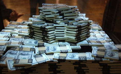 Aumentano i miliardari, hanno il 4% della ricchezza globale