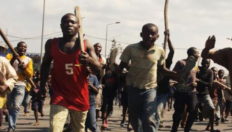 Gli dice “trovati un lavoro”, congolese uccide lo zio a colpi di pala