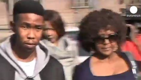 Violenza sessuale su minore, libero su cauzione il nipote di Mandela