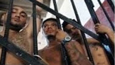 Usa, giudice boccia l’espulsione di detenuti venezuelani Usa, giudice boccia l’espulsione di detenuti venezuelani