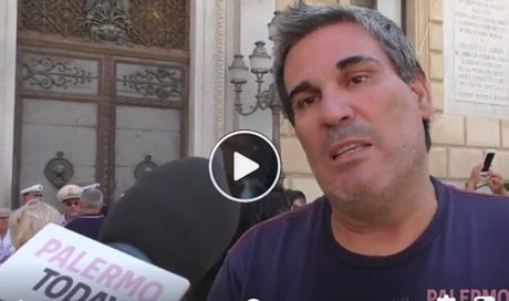 Perde il lavoro, ora è sul lastrico: “Viviamo in 5 con 280 euro”