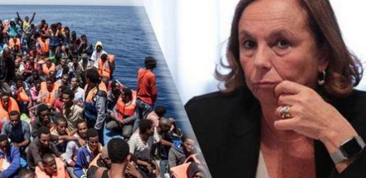 lamorgese Ong sbarcano a lampedusa