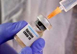Grave danno neurologico da “vaccino” anti Covid, indennizzo a una 52enne vaccini
