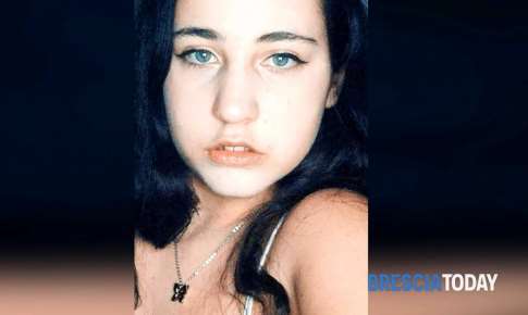 Carlotta Cozzi muore a 17 anni