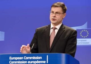 Dombrovskis gas russo
