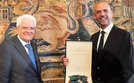 Alfano cavaliere di gran croce