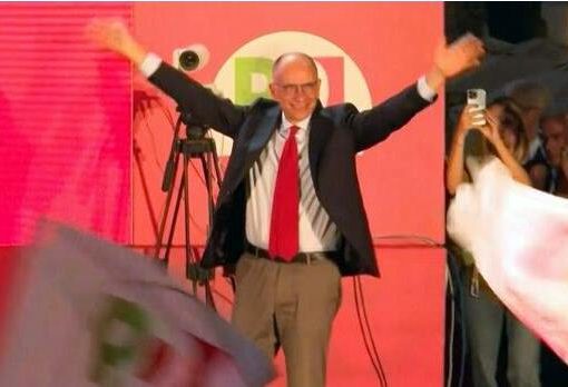 Pd, selezioni primarie: hanno votato in 150mila Letta