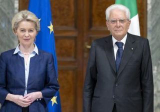 von der Leyen e Mattarella