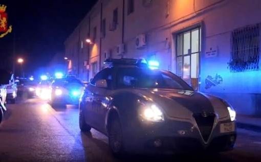 Cuneo, straniera rientra in casa ubriaca e uccide il cane perchè abbaiava polizia