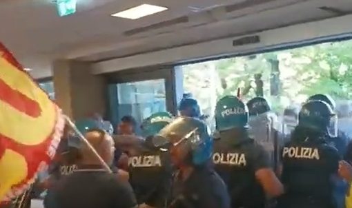 polizia sciopero Sda
