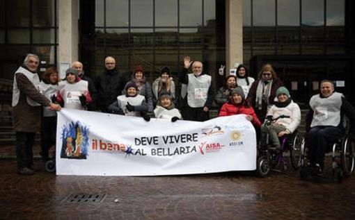 Emilia R., chiude centro per malati di Sla: protesta a Bologna protesta malati di sla