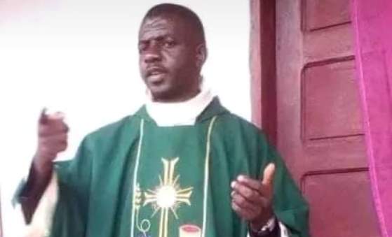 Camerun prete ucciso