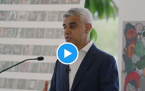 Londra, sindaco Sadiq Khan: ‘questa città è stata costruita dai migranti’ Sadiq Khan
