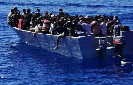 sbarchi migranti