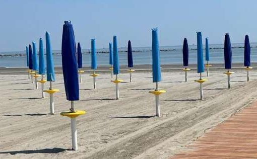 spiaggia Emilia R.