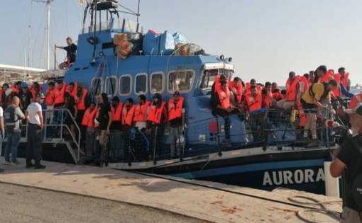 migranti Aurora