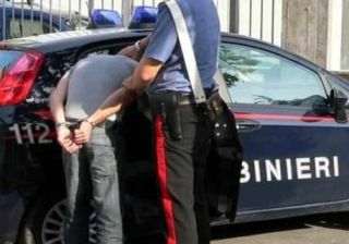 carabinieri arresto