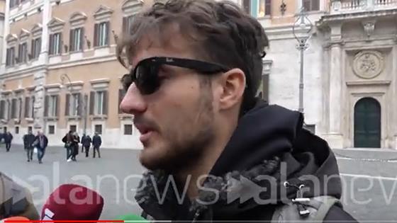Rutto davanti a Montecitorio