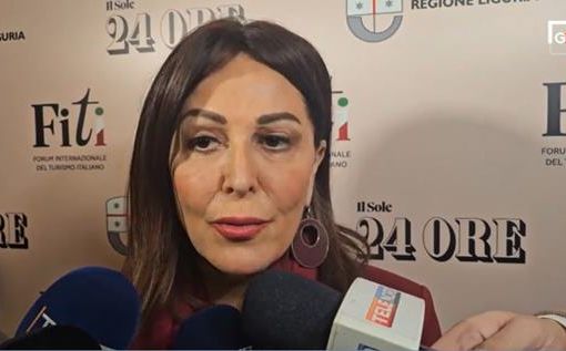 Santanché: regolamentare recensioni sul web, nome e cognome magari abbinato a carta di credito Daniela Santanché