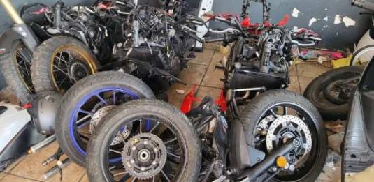 moto e bici rubate trovate nel campo Rom