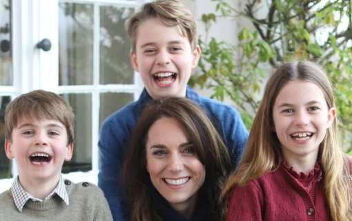 Foto ritoccata, Kate: “Sono stata io” foto di Kate