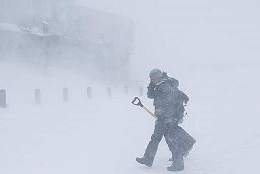 Usa, giudice federale stabilirà se la crisi climatica è incostituzionale Bufere di neve