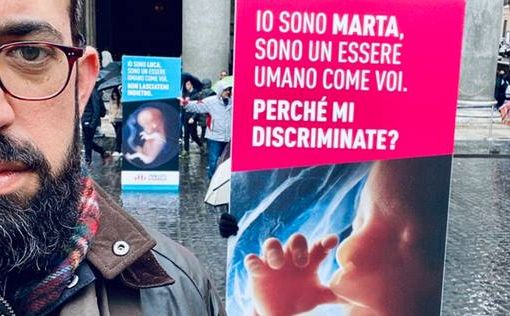 “I diritti umani nascono nel grembo materno”, flash mob ProVita&Famiglia flash mob ProVita&Famiglia