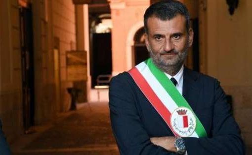 Decaro Bari