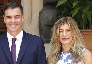 Spagna, indagata la moglie di Sanchez