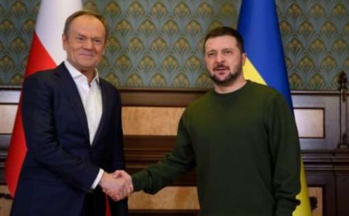 Tusk: ‘Zelensky pronto a combattere per altri due-tre anni’ Tusk e Zelensky