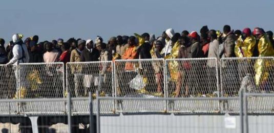 migranti decreto flussi