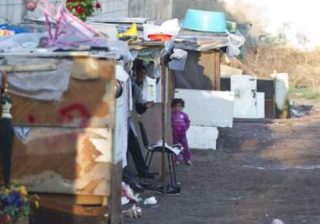 baracca campo nomadi