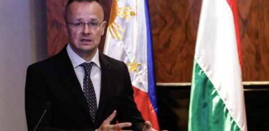 ministro degli Esteri ungherese, Péter Szijjártó