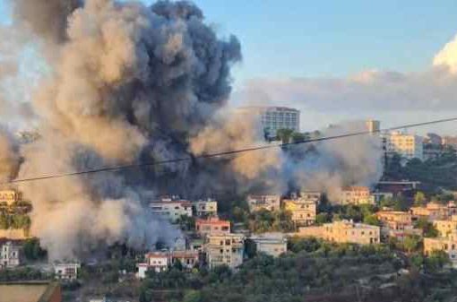Israele bombarda il Libano