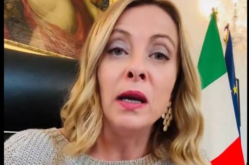 FdI: 500 euro ai figli under 14 per corsi extrascolastici Giorgia Meloni