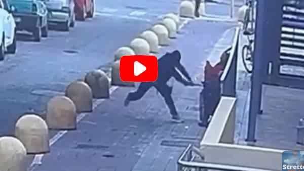 nigeriano che aggredisce due persone