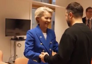 Ursula von der Leyen e Zelensky
