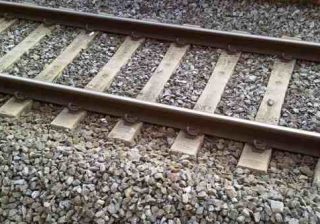 binari linea ferroviaria