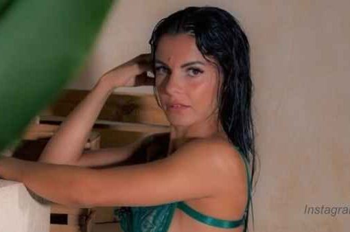 Maestra su Onlyfans, lettera di 30 genitori: “non licenziatela” Elena Maraga