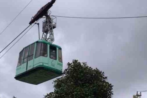 Tragedia Funivia del Faito: passeggeri sospesi per ore, poi la cabina precipita. 4 morti funivia monte Faito