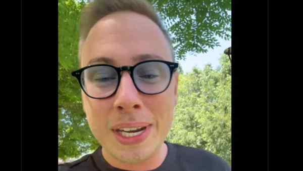 Max Felicitas picchiato e rapinato: “Milano è una me*da” Max Felicitas picchiato e rapinato: “Milano è una me*da”