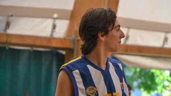 Malore improvviso, morto giocatore di basket di 23 anni Malore improvviso, morto giocatore di basket di 23 anni
