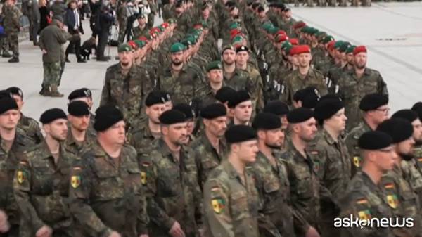 Merz inaugura brigata corazzata tedesca in Lituania Merz inaugura brigata corazzata tedesca in Lituania